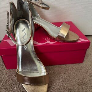 Nina Rose Gold Metallic Ankle Strap Dress Sandal Heels - Youth Size 2